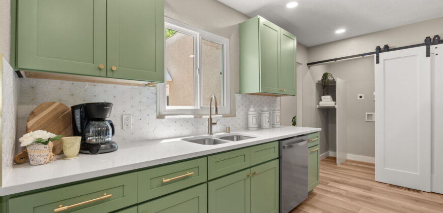 408 Montclaire Dr SE, Albuquerque, NM  87108