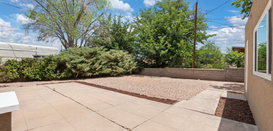 408 Montclaire Dr SE, Albuquerque, NM  87108