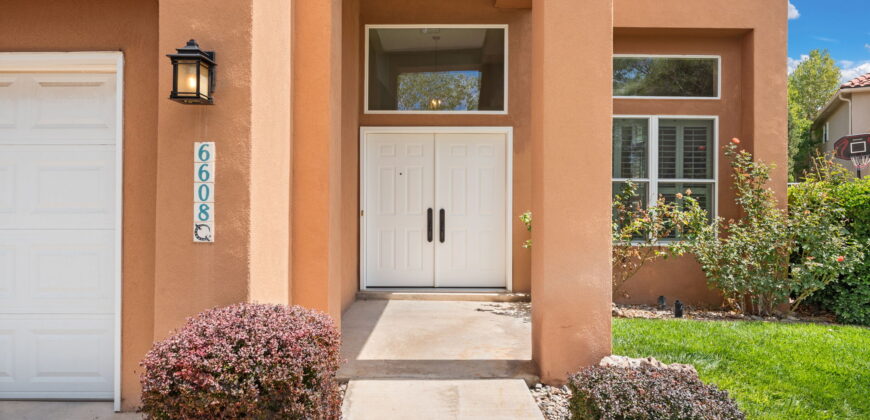 6608 Lockhaven Lane NE, Albuquerque, NM  87111