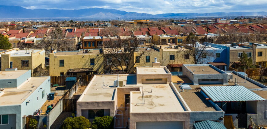 3000 Sol de Vida NW, Albuquerque, NM  87120