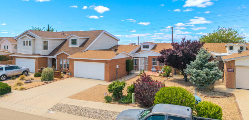 5019 Calle de Carino NE, Albuquerque, NM  87111