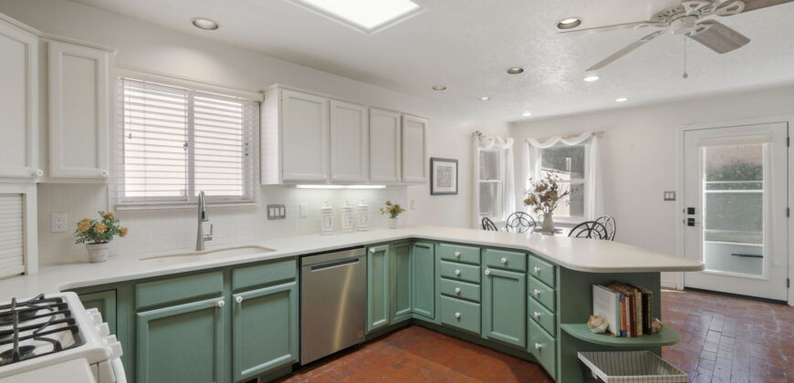 7716 Cedar Canyon Ct NE, Albuquerque, NM  87122