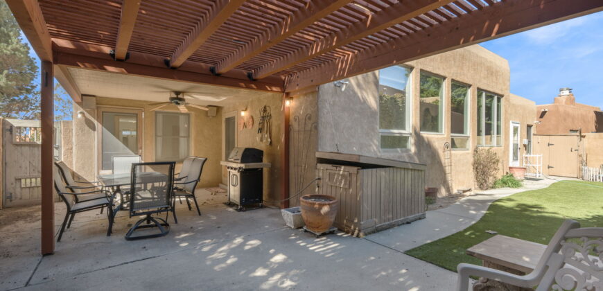 7716 Cedar Canyon Ct NE, Albuquerque, NM  87122